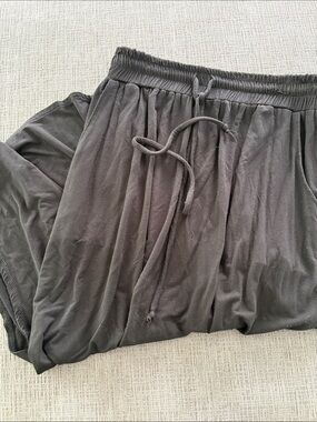 Women's Black Midi Drawstring Skirt